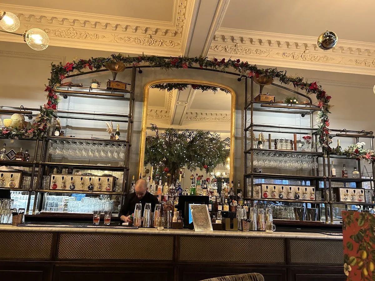 Lost & Found Leeds Club — Restaurant